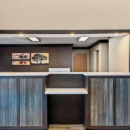 Best Western Presidential Hotel & Suites-3